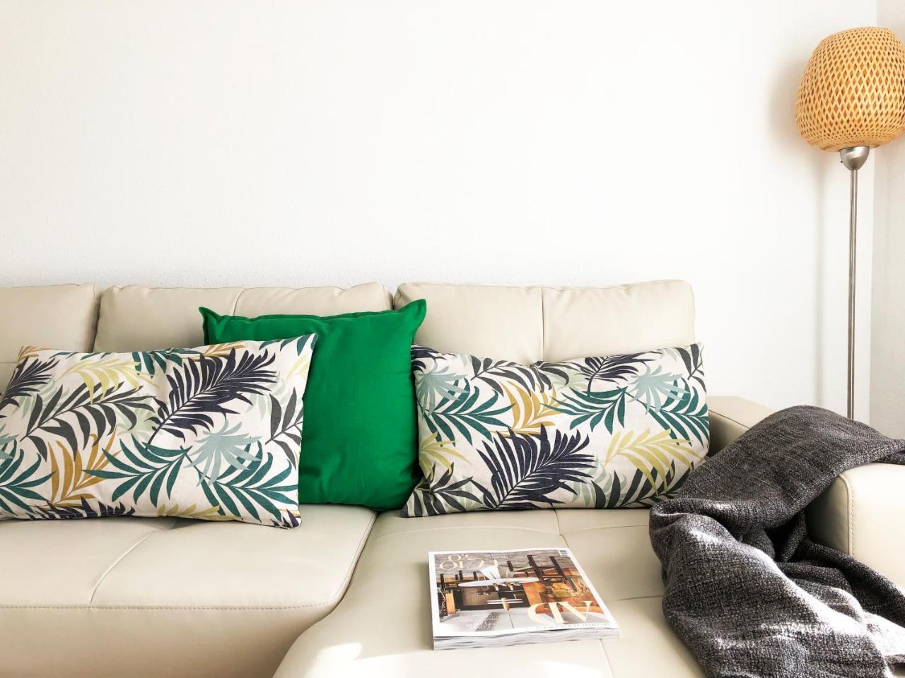 New Stunning Seaview With Lovely Balcony Apartment Calafell