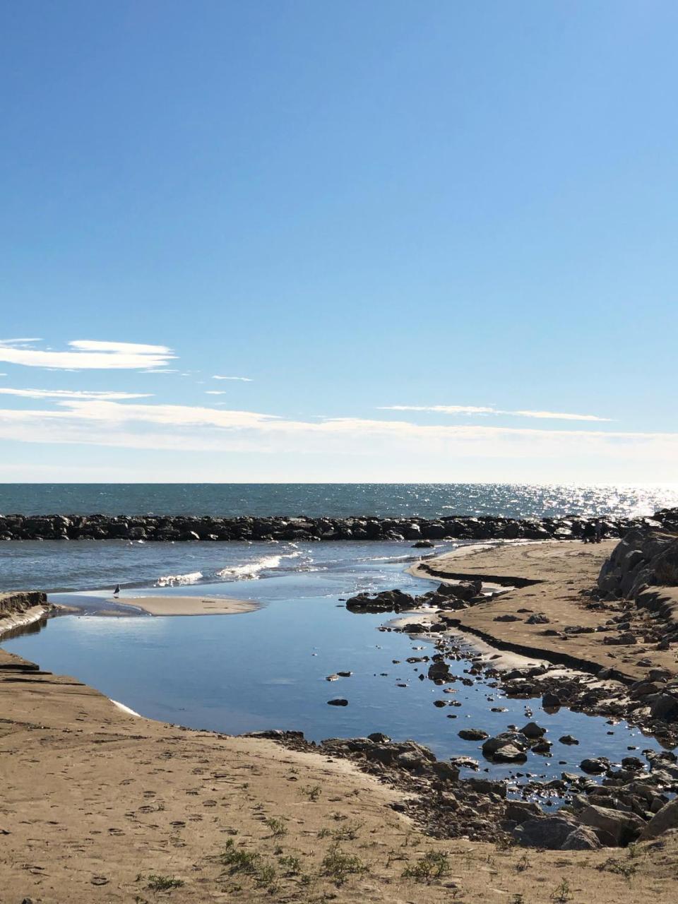 New Stunning Seaview With Lovely Balcony Apartment