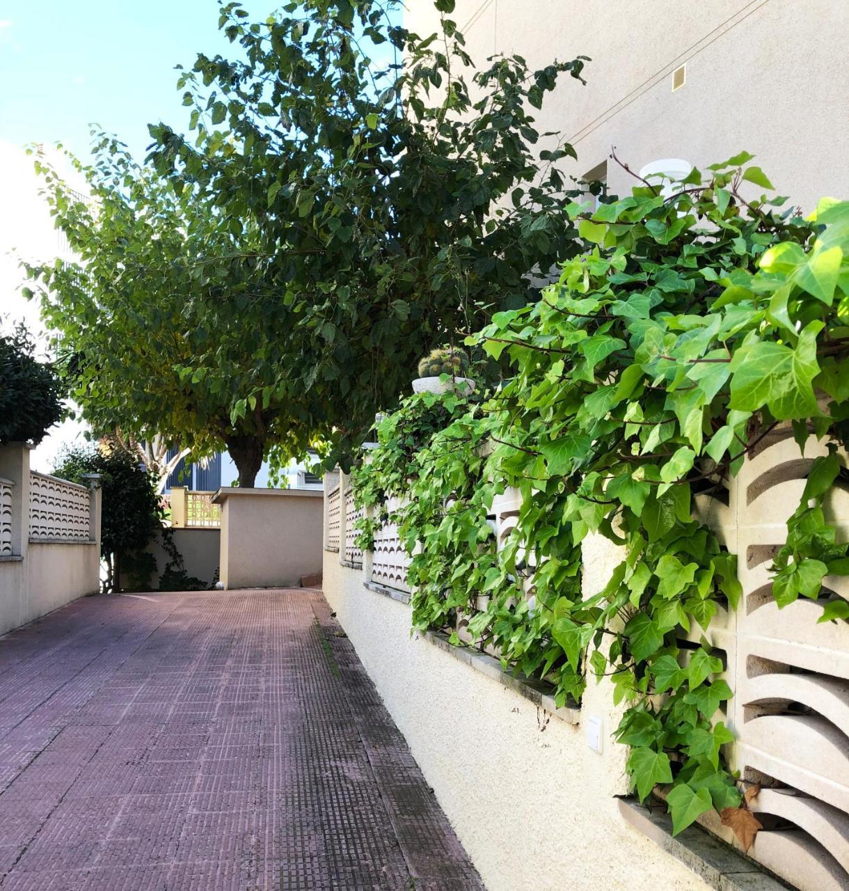 New Stunning Seaview With Lovely Balcony Calafell